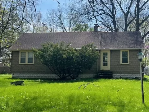 17731 W Oak Ave, Lockport, IL 60441