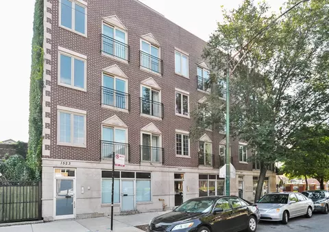 1521 N Ashland Ave #2, Chicago, IL 60622