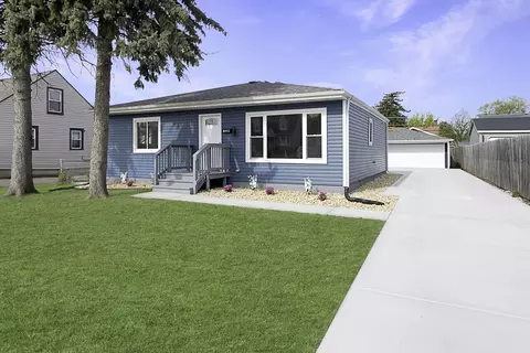 124 S Caryl Ave, Northlake, IL 60164