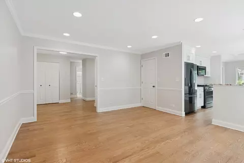 961 Adare Rd, Wheaton, IL 60189 photo 7