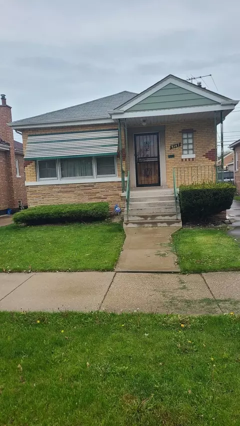 8147 S Kedzie Ave, Chicago, IL 60652