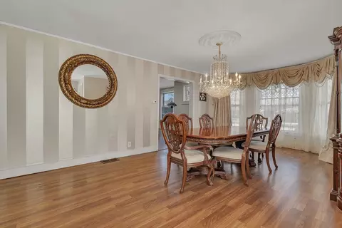 Dining - 401 7th St, Mazon, IL 60444 photo 3 of 3