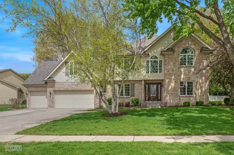 803 Behrens St, Yorkville, IL 60560