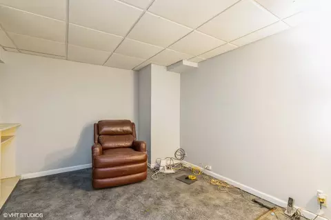Other - 325 Olin Ct, Algonquin, IL 60102 photo 3 of 4