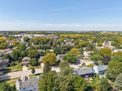 730 N Lyle Ave N, Elgin, IL 60123 photo 30