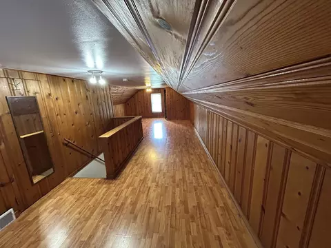 Entry Way - 434 Ingleside Ave, Aurora, IL 60506 photo 1 of 1