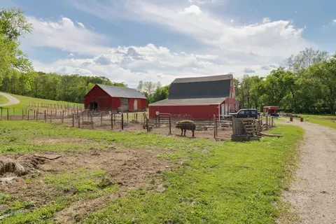 Exterior - 589 E 1900 E County Rd, Secor, IL 61771 photo 13 of 16