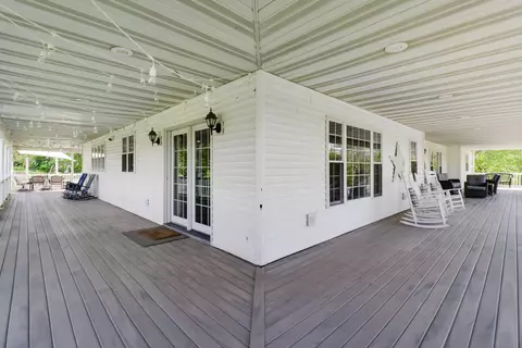 Exterior - 589 E 1900 E County Rd, Secor, IL 61771 photo 11 of 16