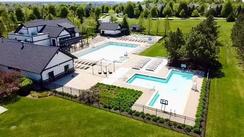 Exterior - 27025 Ashgate Xing, Plainfield, IL 60585 photo 7 of 9