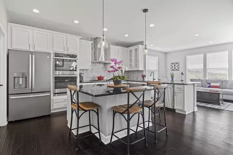 Kitchen - 27025 Ashgate Xing, Plainfield, IL 60585 photo 1 of 2