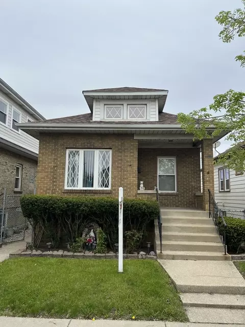 7416 W Addison St, Chicago, IL 60634