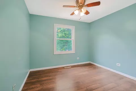 Bedroom - Undisclosed, Mchenry, IL 60050 photo 2 of 3