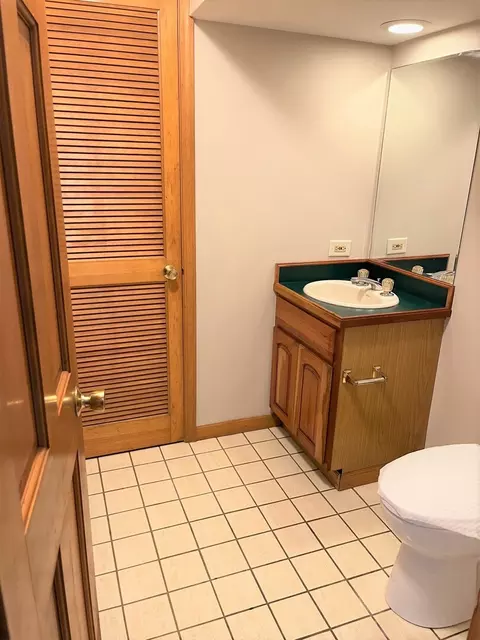 8 Oxford Ct, Algonquin, IL 60102 photo 18