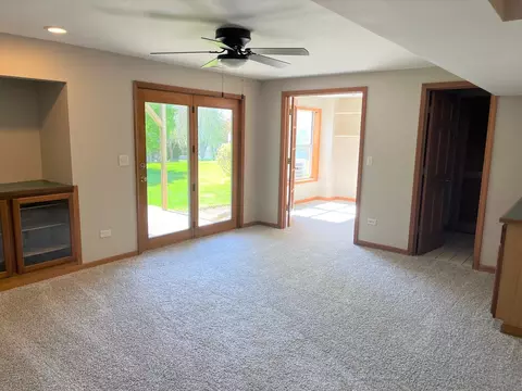 8 Oxford Ct, Algonquin, IL 60102 photo 14