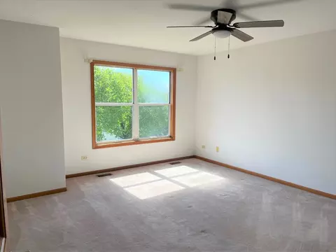 8 Oxford Ct, Algonquin, IL 60102 photo 6