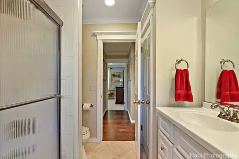 Bath - 714 S Riverside Dr, Mchenry, IL 60050 photo 3 of 3