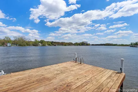 Other - 714 S Riverside Dr, Mchenry, IL 60050 photo 2 of 8