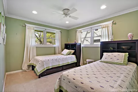 Bedroom - 714 S Riverside Dr, Mchenry, IL 60050 photo 4 of 5