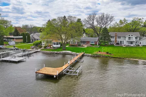View/Area - 714 S Riverside Dr, Mchenry, IL 60050 photo 5 of 6