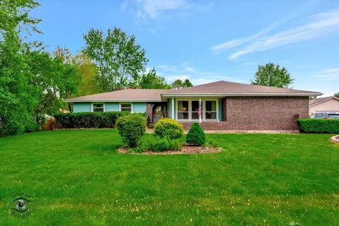 19347 W Raymond Dr, Elwood, IL 60421