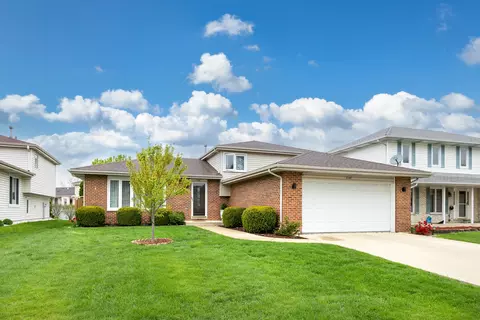2148 W Cimarron Way, Addison, IL 60101