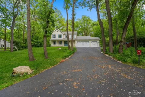 4 N929 Black Willow Dr, Saint Charles, IL 60175