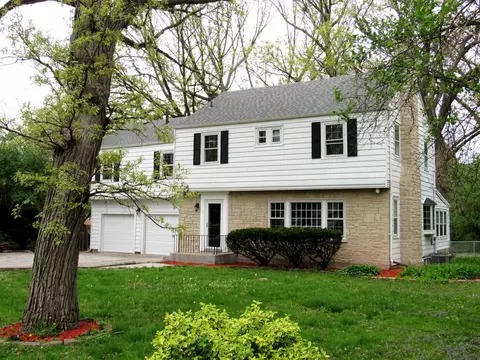 12617 S 74th Ave, Palos Heights, IL 60463