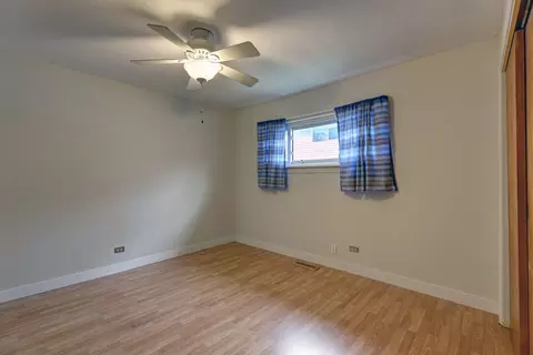 66 W Jeffery Ave, Wheeling, IL 60090 photo 6