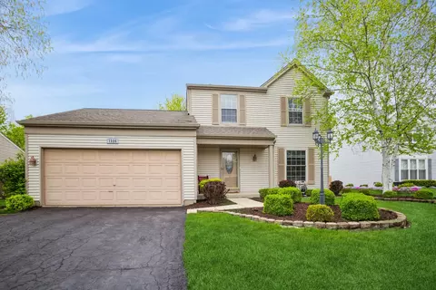 1326 Narragansett Dr, Carol Stream, IL 60188