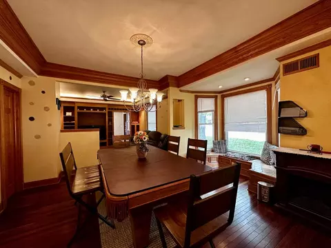 409 E Main St, Heyworth, IL 61745 photo 4