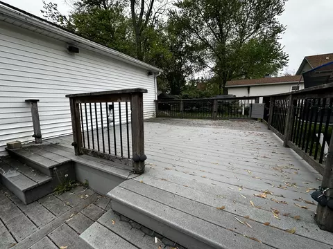 409 E Main St, Heyworth, IL 61745 photo 18