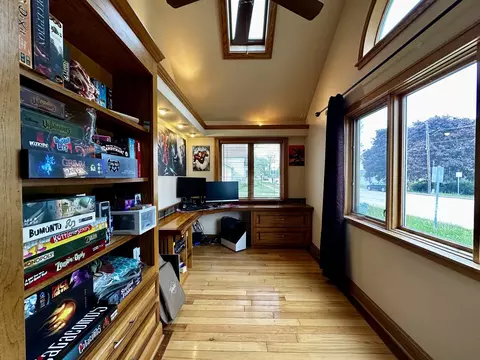 409 E Main St, Heyworth, IL 61745 photo 9