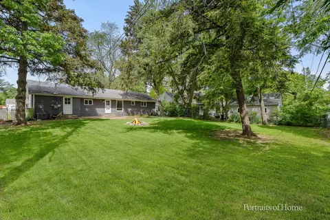 Exterior - 232 S Randall Rd, Aurora, IL 60506 photo 4 of 6