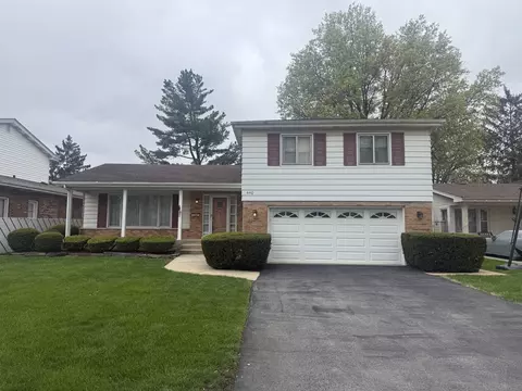 440 N Wesley Dr, Addison, IL 60101