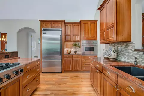 Kitchen - 3265 Benson Rd, Morris, IL 60450 photo 3 of 6