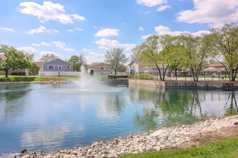 View/Area - 1482 Timber Trl #B, Wheaton, IL 60189 photo 1 of 1