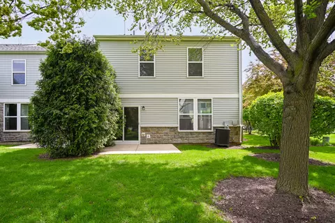 241 Devoe Dr, Oswego, IL 60543 photo 14