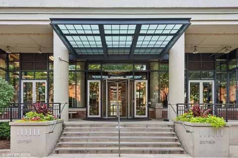 900 N Kingsbury St #1150, Chicago, IL 60610