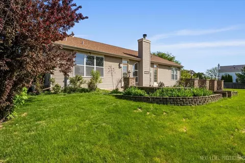 Exterior - 80 Barn Swallow Ct, Aurora, IL 60506 photo 3 of 7