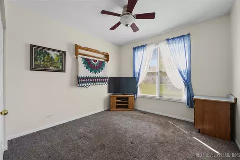 Bedroom - 80 Barn Swallow Ct, Aurora, IL 60506 photo 2 of 2