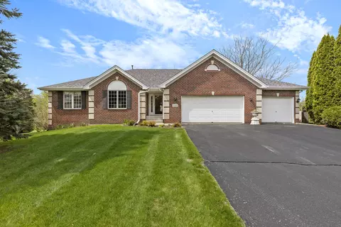 11920 Hunterston Dr, Caledonia, IL 61011
