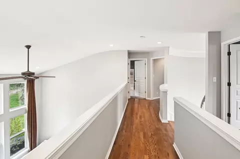 Entry Way - 5 Stillwater Ct, Algonquin, IL 60102 photo 5 of 6