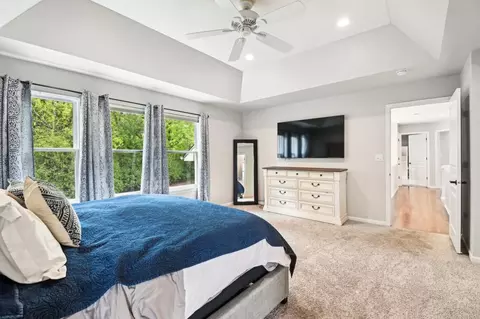 Bedroom - 5 Stillwater Ct, Algonquin, IL 60102 photo 1 of 12