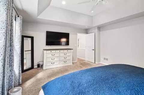 Bedroom - 5 Stillwater Ct, Algonquin, IL 60102 photo 2 of 12