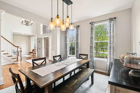 Dining - 5 Stillwater Ct, Algonquin, IL 60102 photo 1 of 6