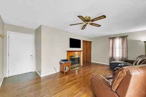 1907 Bittersweet Dr, Champaign, IL 61821 photo 14