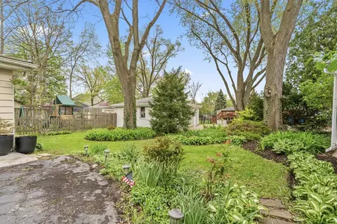 Exterior - 235 S Hickory Ave, Bartlett, IL 60103 photo 4 of 8