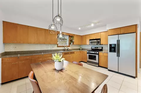 Kitchen - 235 S Hickory Ave, Bartlett, IL 60103 photo 2 of 3