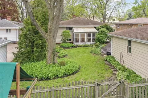 Exterior - 235 S Hickory Ave, Bartlett, IL 60103 photo 7 of 8