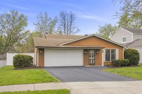 559 Coolidge Ave, Glen Ellyn, IL 60137